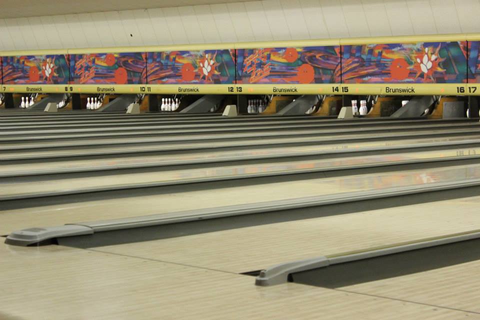 Pro Shop Westland MI  Oak Lanes Bowling Center Bowling Center - Westland MI